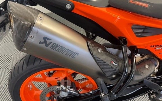 Gebrauchtmotorrad KTM 890 Duke GP - Bild 2