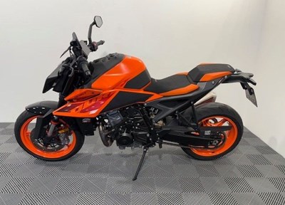 GEBRAUCHTFAHRZEUG KTM 990 Duke