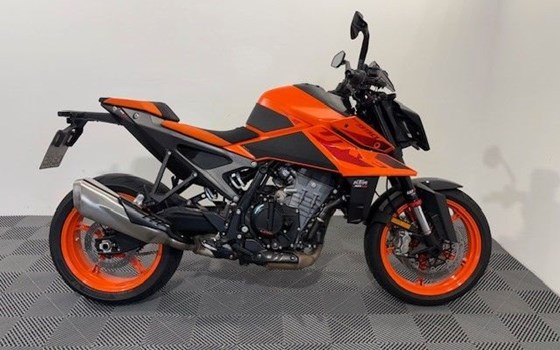 Gebrauchtmotorrad KTM 990 Duke - Bild 2