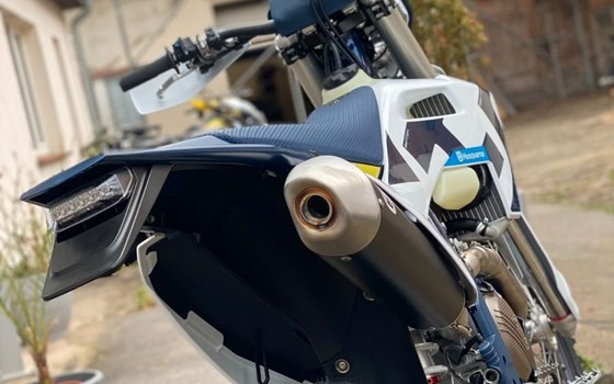 Neufahrzeug Husqvarna FE 501 - Bild 5