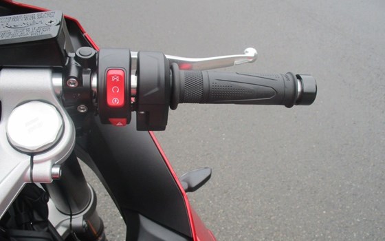 Gebrauchtmotorrad Triumph Daytona 660 - Bild 11