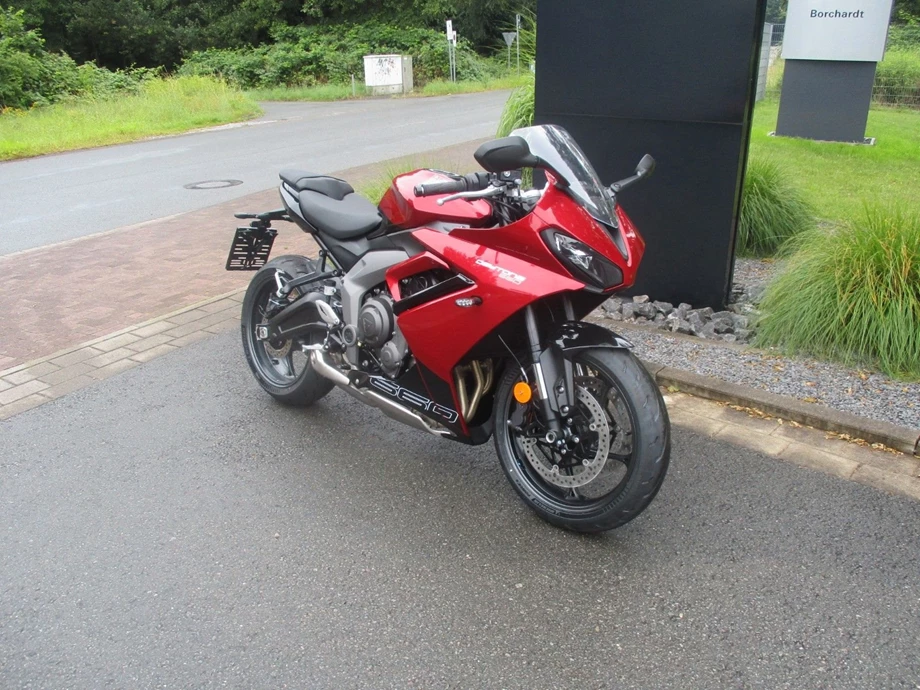Angebot Triumph Daytona 660 Bild 3: Angebot Triumph Daytona 660