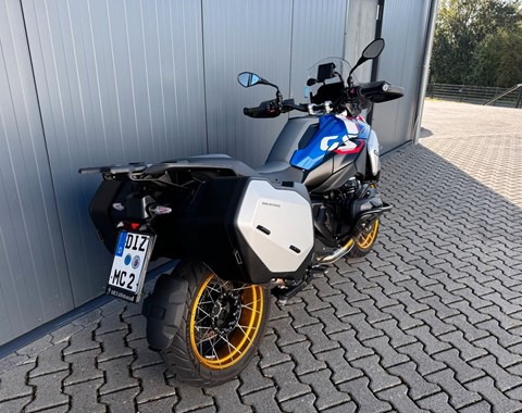 zum Vergrössern bitte anklicken!