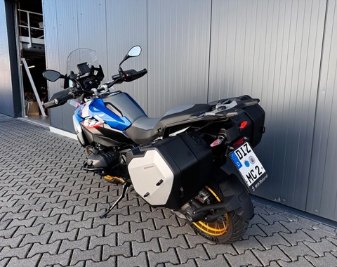 zum Vergrössern bitte anklicken!