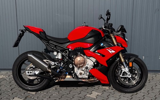 Gebrauchtmotorrad BMW S 1000 R - Bild 1