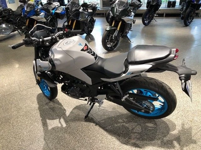 Angebot Yamaha MT-03 Bild 10: Angebot Yamaha MT-03