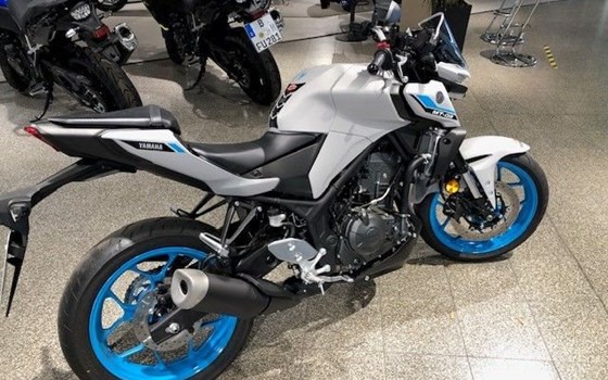 Gebrauchtmotorrad Yamaha MT-03 - Bild 3