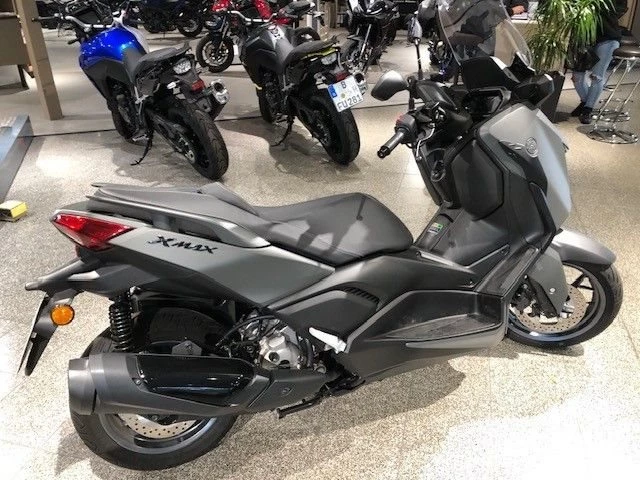 Angebot Yamaha XMAX 300 IRON MAX Bild 3: Angebot Yamaha XMAX 300 IRON MAX