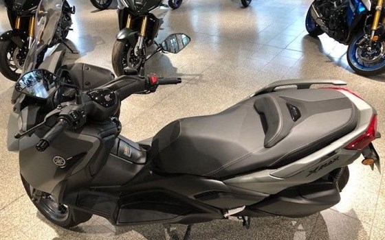 Gebrauchtmotorrad Yamaha XMAX 300 IRON MAX - Bild 7