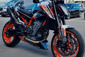 Angebot KTM 890 Duke R