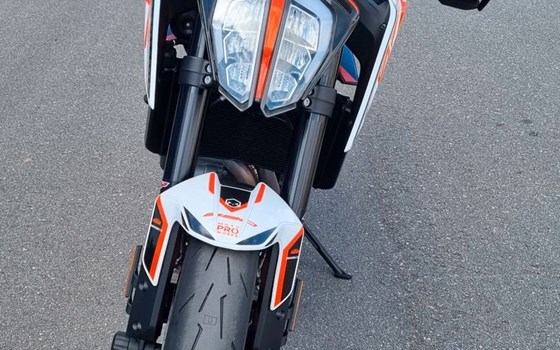 Gebrauchtmotorrad KTM 890 Duke R - Bild 5