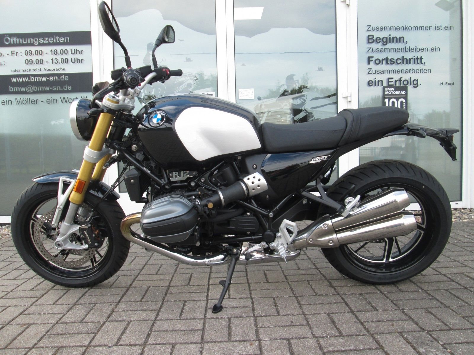 BMW R nineT 