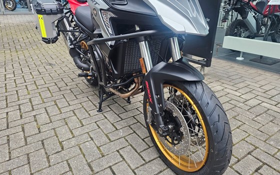 Neufahrzeug QJ Motor SRT 900 SX - Bild 7