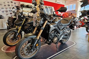 Offer Honda CB650R E-Clutch