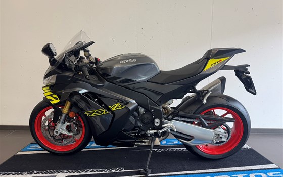Neufahrzeug Aprilia RSV4 1100 - Bild 2