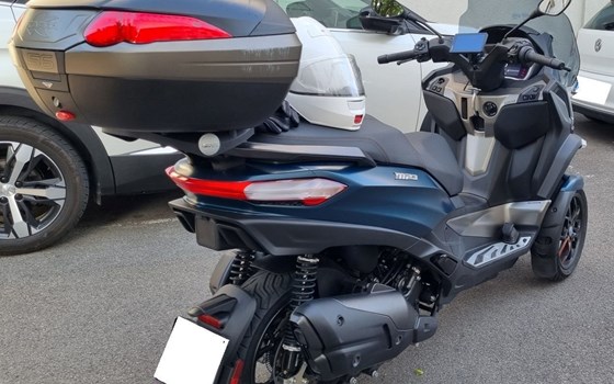 Gebrauchtmotorrad Piaggio MP3 530 HPE Exclusive - Bild 3 Gebrauchtmotorrad Piaggio MP3 530 HPE Exclusive - Bild 3