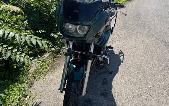 Gebrauchtmotorrad Yamaha XJR 1300 - Bild 2 Gebrauchtmotorrad Yamaha XJR 1300 - Bild 2