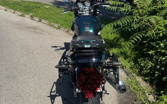 Gebrauchtmotorrad Yamaha XJR 1300 - Bild 4 Gebrauchtmotorrad Yamaha XJR 1300 - Bild 4