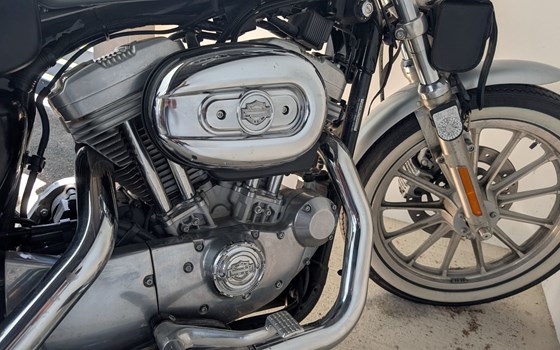 Gebrauchtmotorrad Harley-Davidson Sportster XLH 883 - Bild 3 Gebrauchtmotorrad Harley-Davidson Sportster XLH 883 - Bild 3