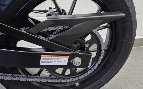 Gebrauchtmotorrad Aprilia Tuono 125 - Bild 18