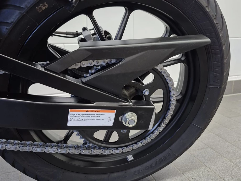 Angebot Aprilia Tuono 125 Bild 18: Angebot Aprilia Tuono 125