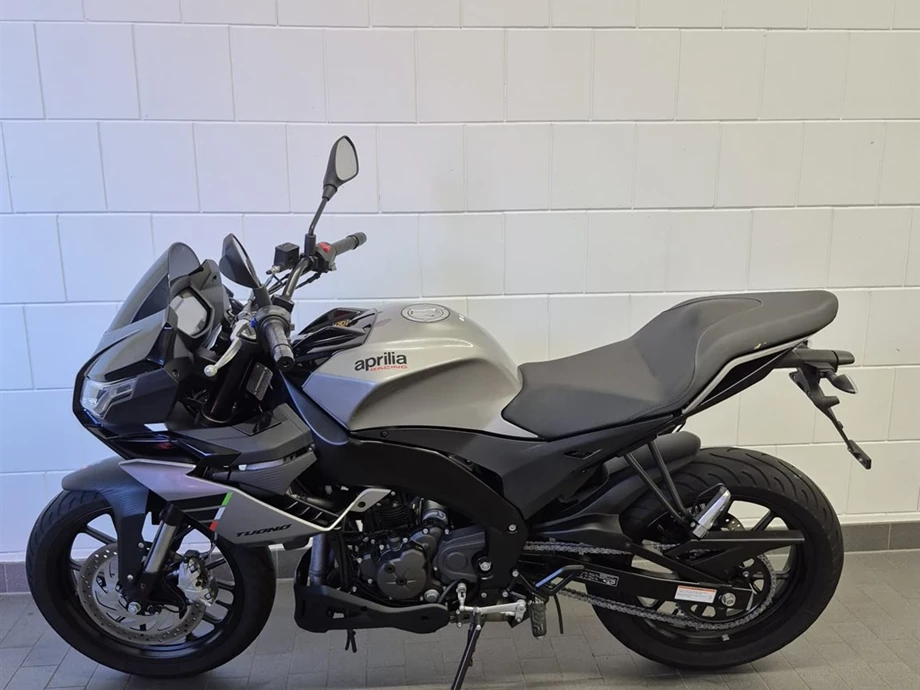 Angebot Aprilia Tuono 125 Bild 12: Angebot Aprilia Tuono 125