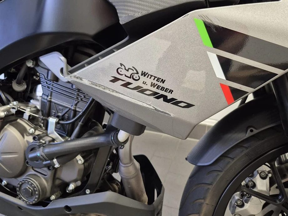 Angebot Aprilia Tuono 125 Bild 7: Angebot Aprilia Tuono 125