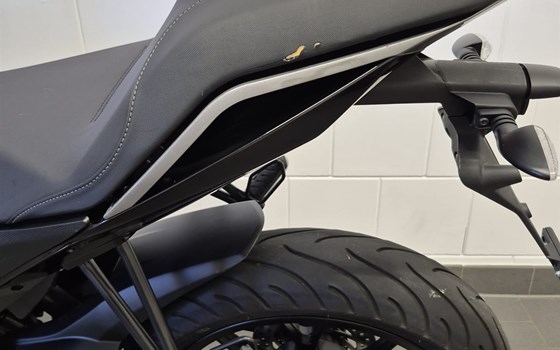 Gebrauchtmotorrad Aprilia Tuono 125 - Bild 17