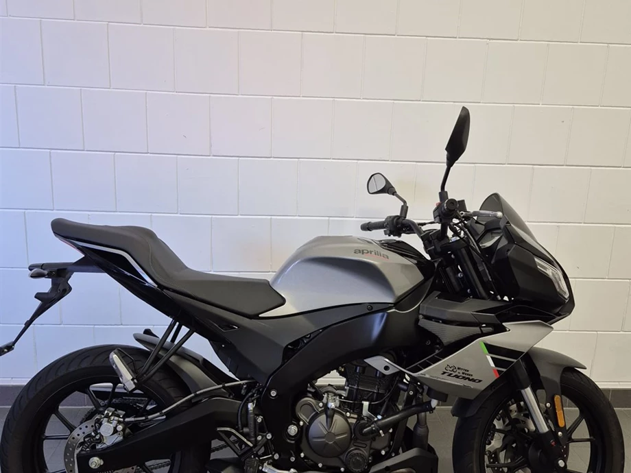 Angebot Aprilia Tuono 125 Bild 1: Angebot Aprilia Tuono 125