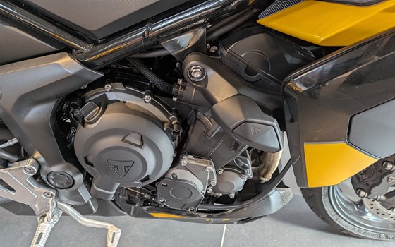 Gebrauchtmotorrad Triumph Tiger Sport 800 - Bild 6