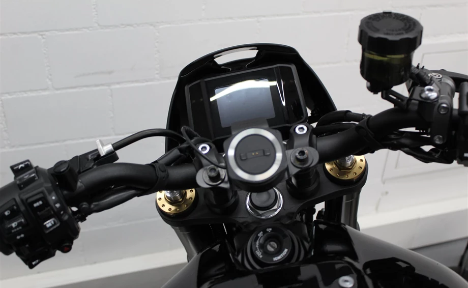 Angebot Yamaha XSR900 Bild 10: Angebot Yamaha XSR900