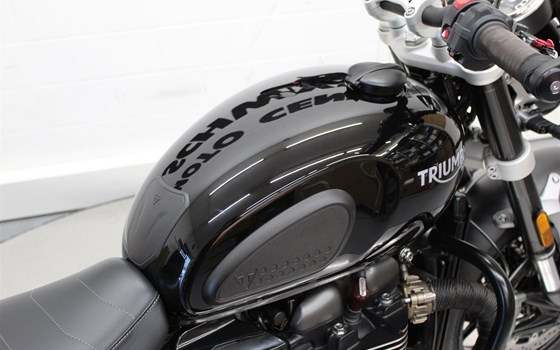 Motorrad Occasion Triumph Speed Twin 1200 - Bild 10