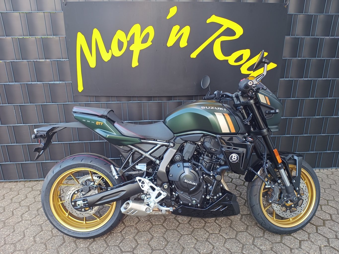 Suzuki GSX-8TT