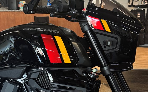 Neufahrzeug Suzuki GSX-8TT - Bild 3