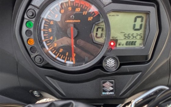Gebrauchtmotorrad Suzuki GSX 1250 F - Bild 5 Gebrauchtmotorrad Suzuki GSX 1250 F - Bild 5