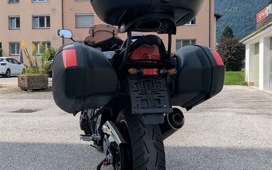 Gebrauchtmotorrad Suzuki GSX 1250 F - Bild 9 Gebrauchtmotorrad Suzuki GSX 1250 F - Bild 9