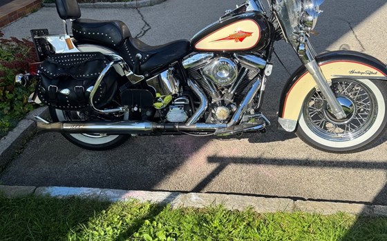 Gebrauchtmotorrad Harley-Davidson Softail Heritage Classic FLSTC - Bild 1