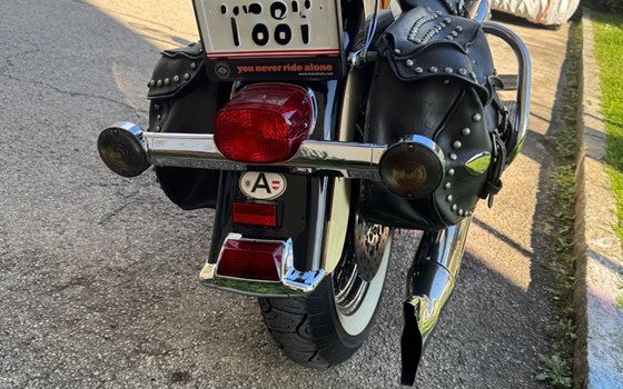 Gebrauchtmotorrad Harley-Davidson Softail Heritage Classic FLSTC - Bild 12