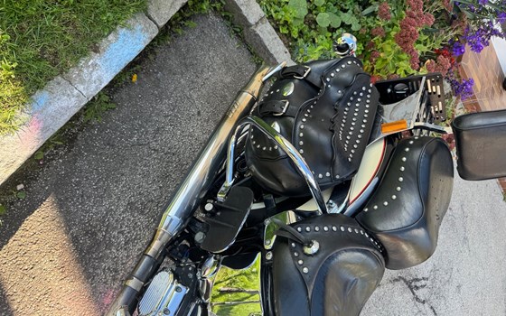 Gebrauchtmotorrad Harley-Davidson Softail Heritage Classic FLSTC - Bild 9