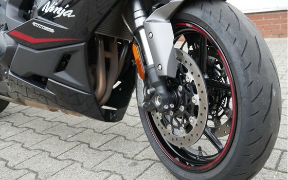 Gebrauchtmotorrad Kawasaki Ninja 1100SX SE - Bild 4