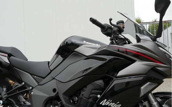 Gebrauchtmotorrad Kawasaki Ninja 1100SX SE - Bild 5
