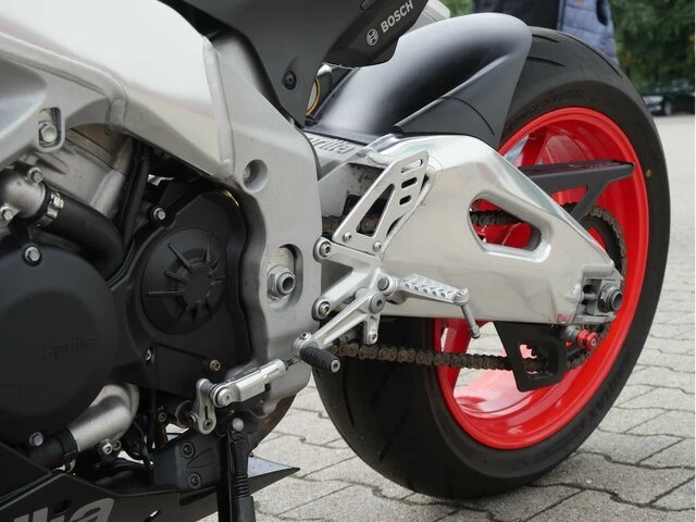 Angebot Aprilia RSV4 RR Bild 11: Angebot Aprilia RSV4 RR
