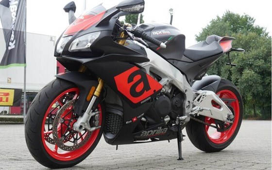 Gebrauchtmotorrad Aprilia RSV4 RR - Bild 17