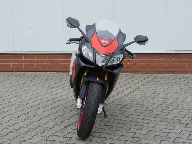 Angebot Aprilia RSV4 RR Bild 21: Angebot Aprilia RSV4 RR