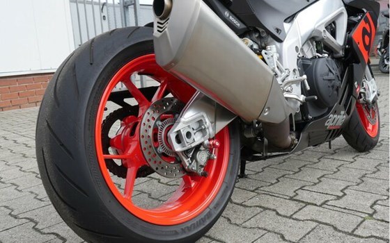 Gebrauchtmotorrad Aprilia RSV4 RR - Bild 7