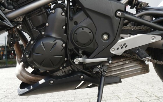 Gebrauchtmotorrad Kawasaki ER-6n - Bild 11