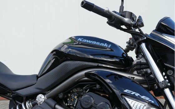Gebrauchtmotorrad Kawasaki ER-6n - Bild 5