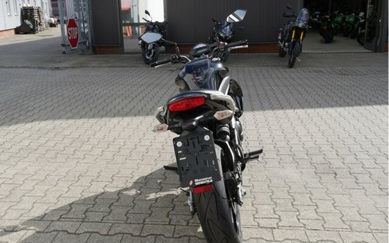 Gebrauchtmotorrad Kawasaki ER-6n - Bild 8