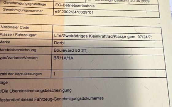 Gebrauchtmotorrad Derbi Boulevard 50 - Bild 6 Gebrauchtmotorrad Derbi Boulevard 50 - Bild 6