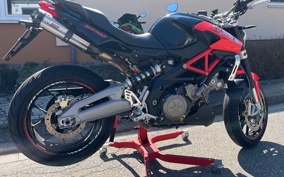 Gebrauchtmotorrad Aprilia Shiver 750 - Bild 2